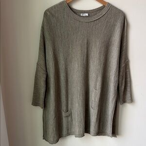 Mersea Catalina Sweater in Driftwood Ribbed Sleeves Side Slits Travel Size OS